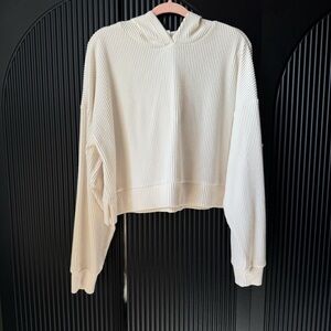 ALO Yoga Cream Ribbed Pullover